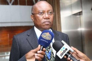 Chefe da diplomacia pede a novos embaixadores ajudar para melhorar imagem de Angola