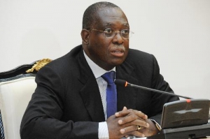 Governo angolano de amnistiar Manuel Vicente &quot;não põe em causa&quot; sistema judicial