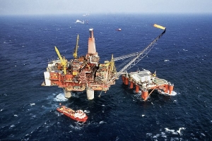 Desde 2016 que mais de metade da dívida pública de Angola é garantida com petróleo