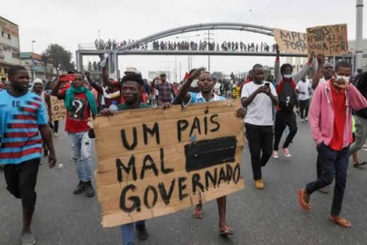 Dezenas de angolanos detidos na sequência de manifestação