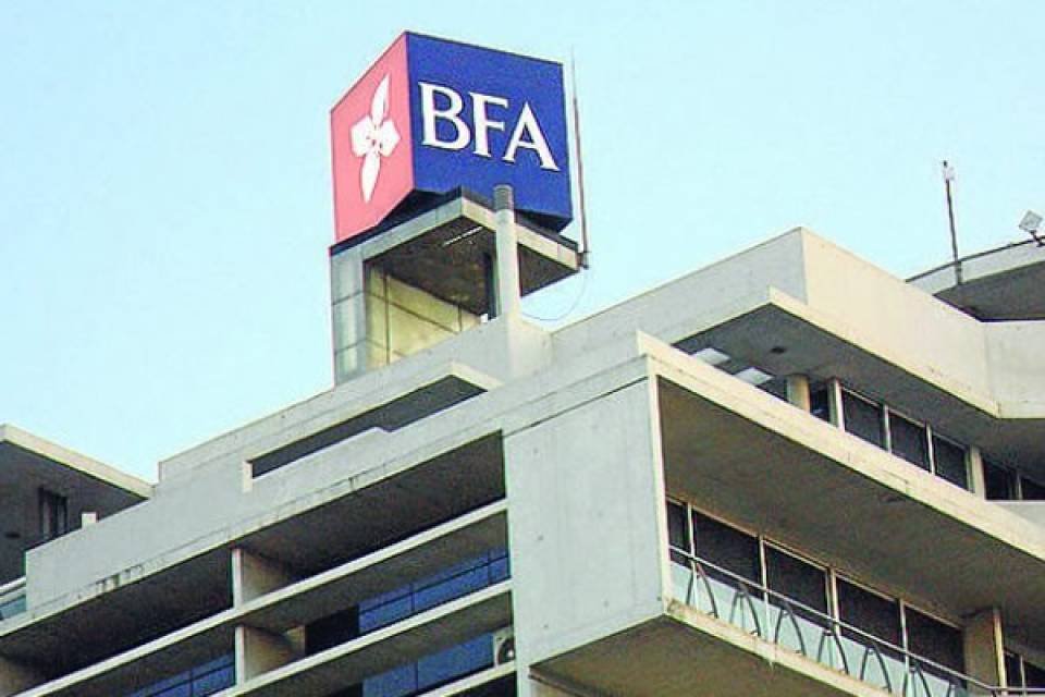 Estado angolano aprova venda em bolsa de 15% do banco BFA