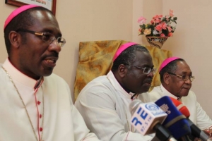 Bispos pedem compromisso com a redução das assimetrias ao novo PR angolano