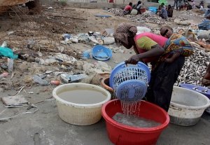 Ministra critica condições em que o peixe é vendido nas praias de Luanda