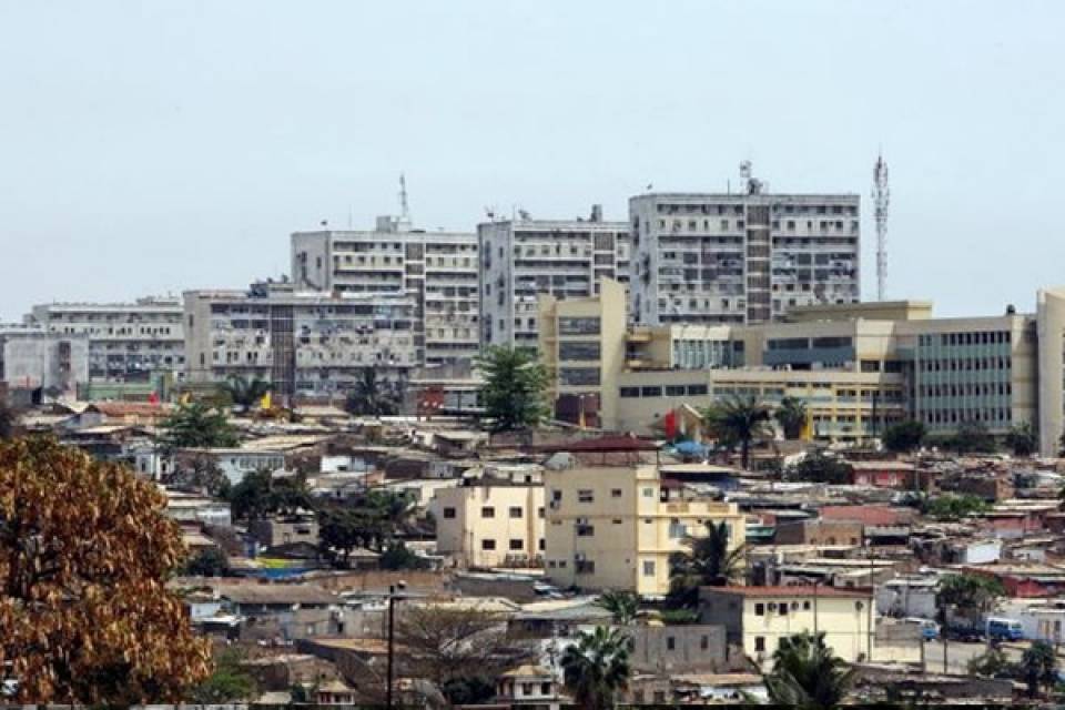MPLA recomenda divisão da província de Luanda