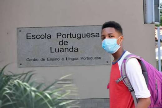 Estado português assume de forma transitória gestão da Escola Portuguesa de Luanda