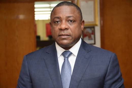 Morre Rui Mangueira, antigo ministro da Justiça de Angola