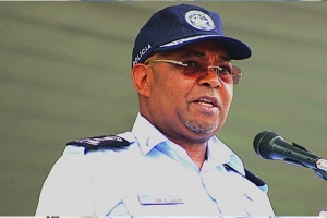 Polícias corruptos vão ser expulsos avisa comandante-geral da Polícia Nacional