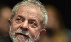 Justiça brasileira congela contas bancárias de Lula da Silva