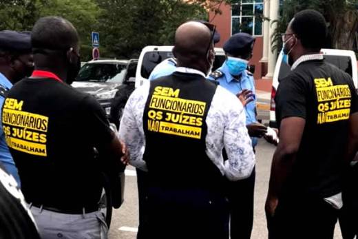 Sindicato dos Oficiais de Justiça de Angola reclama 100% de adesão à greve nacional