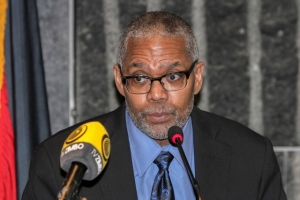 Departamento do Tesouro Americano pretende facilitar acesso aos dólares a Angola