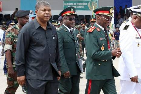 João Lourenço assiste na terça-feira exercícios militares no Cuando Cubango