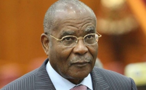 Angola precisa do barril de petróleo nos 60 dólares, diz ministro