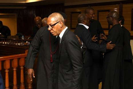 Hackers deram sumiço a provas documentais que &quot;comprometiam&quot; general &quot;Kopelipa&quot;