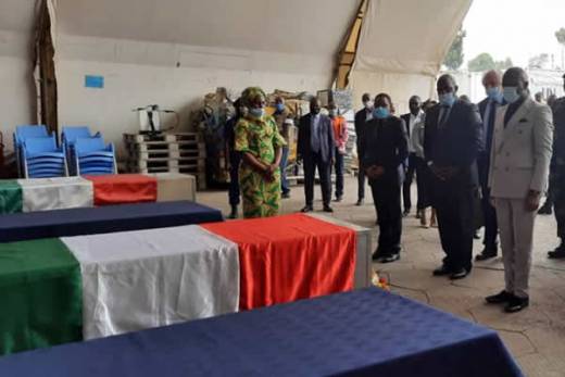 Corpos de embaixador italiano e guarda-costas mortos na RDCongo repatriados para Itália