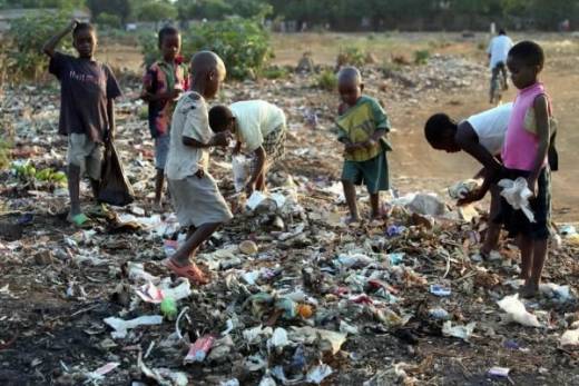 Governo angolano admite que pobreza no país aumentou para “mais de 54%”