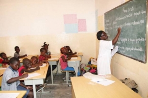 Sindicato volta atrás e retira queixa-crime contra diretor da Educação de Luanda