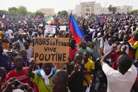 Termina prazo da CEDEAO para reinstalar PR no Níger e população prepara-se para o pior