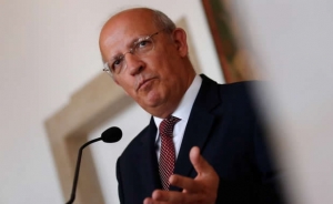 Não há &quot;qualquer anomalia&quot; na substituição do embaixador angolano  - MNE