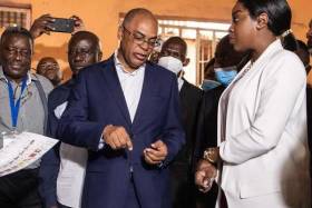 Líder da UNITA visita jovens detidos em Luanda e defende expansão da FPU