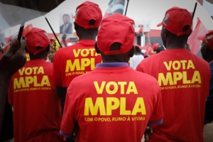 Fórum condena Angola pela &quot;prática reiterada de processos eleitorais fraudulentos e assassinatos políticos&quot;