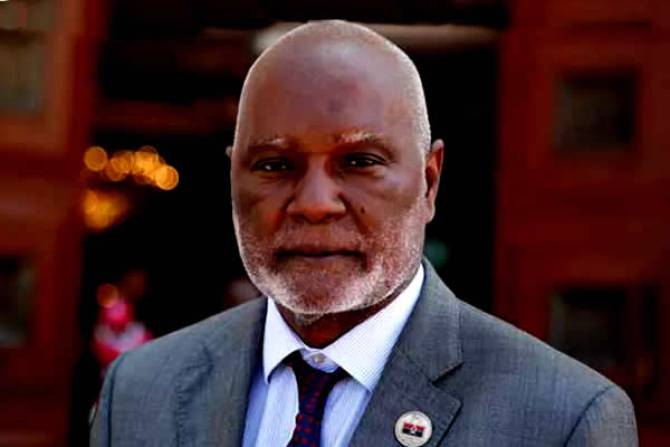 Deputado do MPLA defende reconciliação e diz que chegou a hora de amar Angola