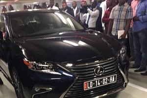 A decisão da compra dos Lexus foi “uma decisão unilateral do presidente da AN - Oposição