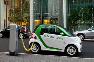Angola prepara importação de viaturas e bicicletas elétricas