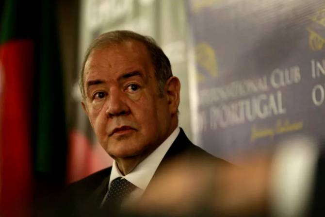 Angola precisa de "uma reforma ética e institucional" após décadas de corrupção - Costa Silva