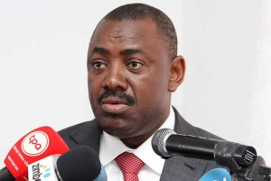 Ex-ministro dos Transportes angolano começa a ser julgado na sexta-feira