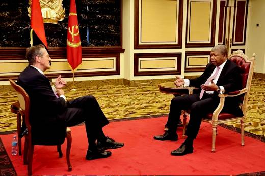 João Lourenço aponta reforço da reconciliação como uma das marcas do seu mandato