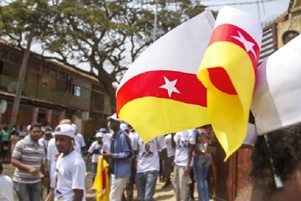 Polícia angolana colocou em liberdade 33 militantes da FNLA detidos sábado