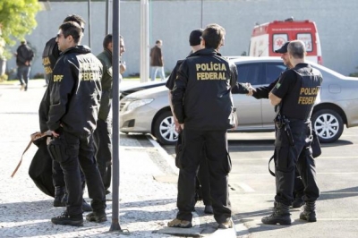 Polícia Brasileira investiga contratação irregular de empresas pelo governo Angolano