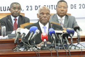 Comité Central do MPLA com elogios ao ex-PR na primeira reunião após eleições