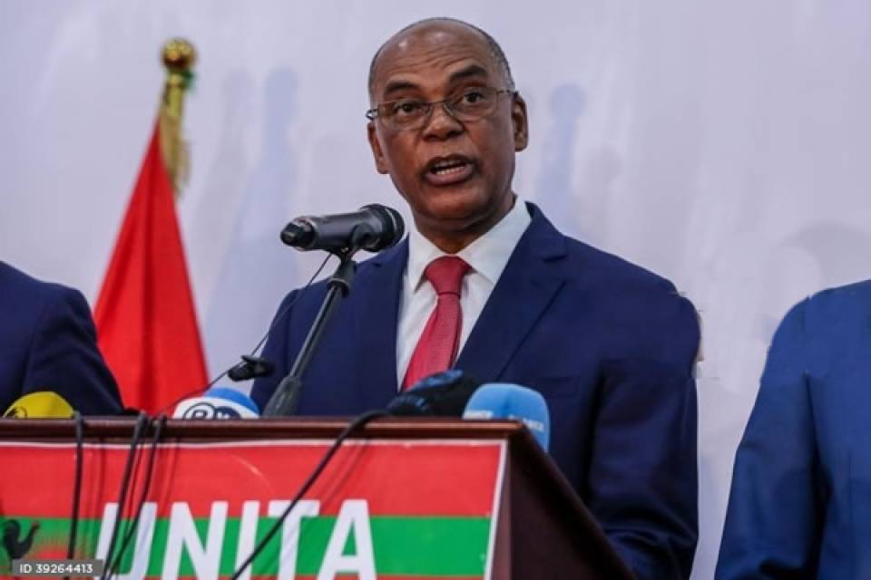 Ambiente político em Angola é &quot;crispado&quot; - UNITA